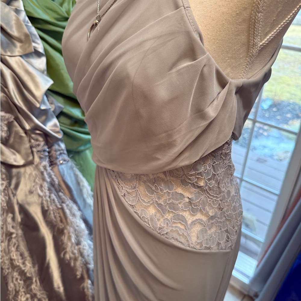 David's Bridal Light Gray Prom Dress/bridesmaid/evening /special occasions - Picture 11 of 12